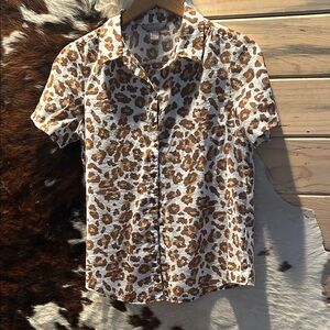 White Stag Brown Leopard Print Casual Shirt Size 4